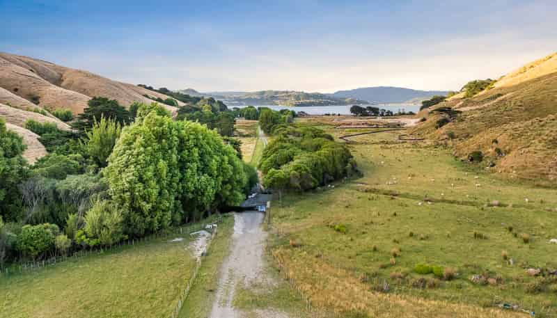 2/269 Grays Road, Pauatahanui