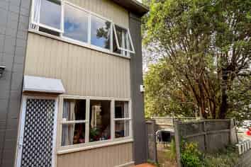 1/55 Bellevue Rd, Mount Eden