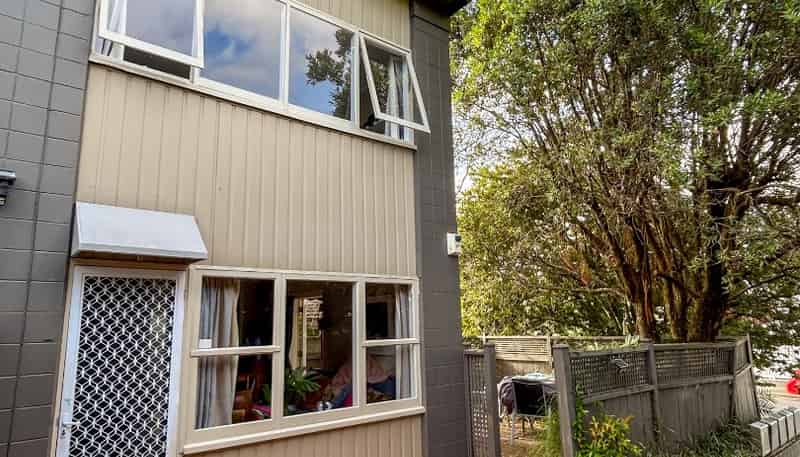 1/55 Bellevue Rd, Mount Eden