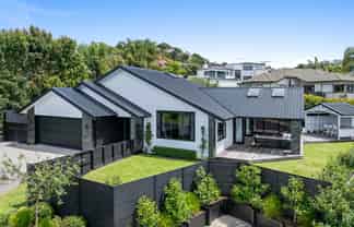 4 Grovenor Drive, Orewa