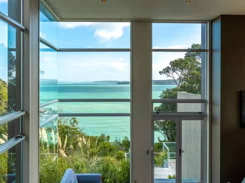 53 Kennedy Point Road, Surfdale