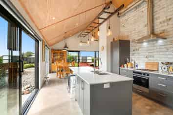 1228A Camerons Line, Feilding