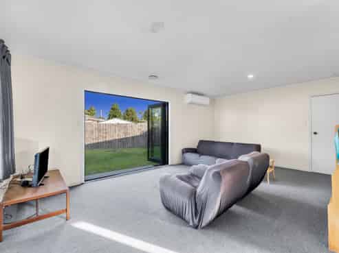 2/48 Tabitha Crescent, Henderson