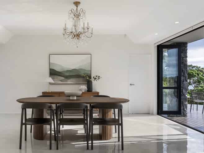 257 Beach Road, Campbells Bay