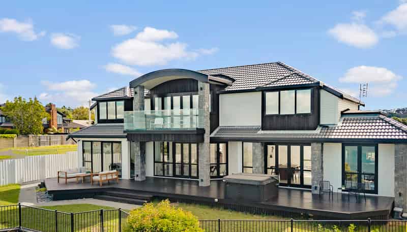 257 Beach Road, Campbells Bay