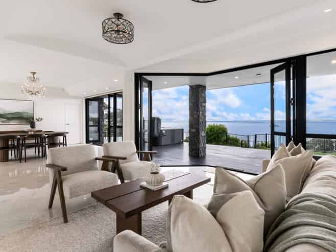 257 Beach Road, Campbells Bay