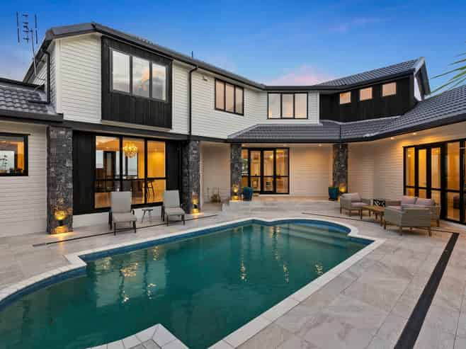 257 Beach Road, Campbells Bay