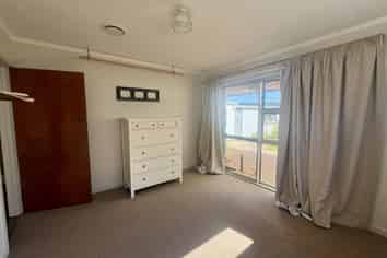 12 Larkworthy Street, Saint Kilda