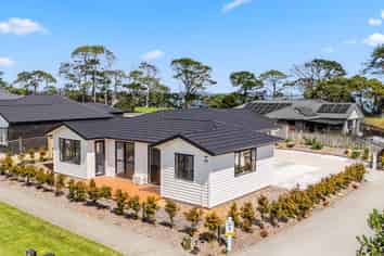 14A Mclarin Road, Glenbrook