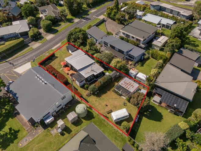 56 Hahei Beach Road, Hahei