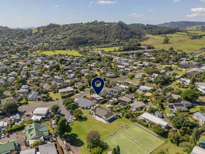 56 Hahei Beach Road, Hahei