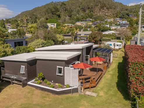 56 Hahei Beach Road, Hahei