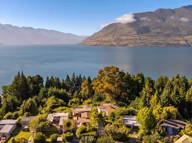 78, 80, 82 Thompson Street, Queenstown