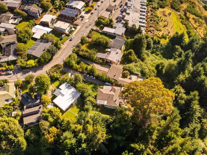 78, 80, 82 Thompson Street, Queenstown