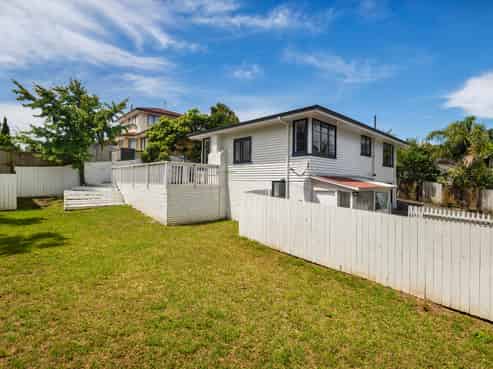 477 Richardson Road, Mount Roskill