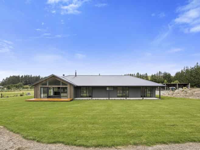 86 Stenhouse Road, Palmerston