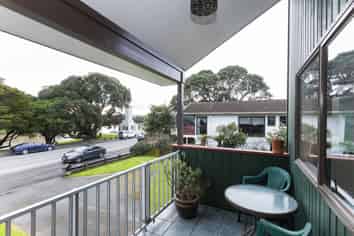 67 Esplanade , Outer Kaiti