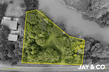 95 North Road, Clevedon