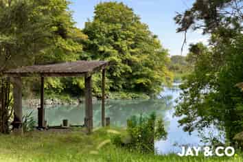 95 North Road, Clevedon