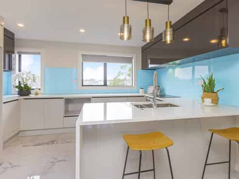 2d Convair crescent , Mangere