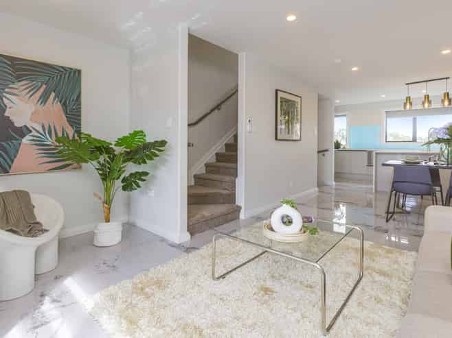 2d Convair crescent , Mangere