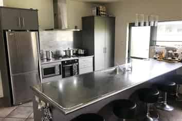 23 County Drive, Hawera