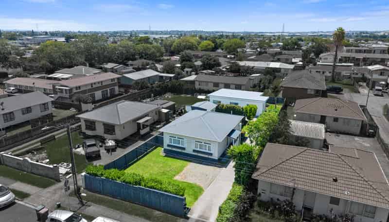 32 Hutton Street, Otahuhu