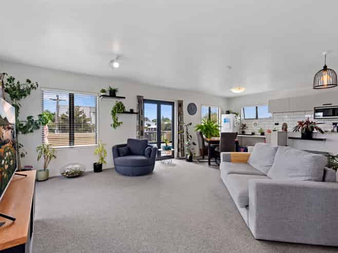 57A Percy Road, Papamoa