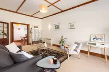 81 Eden Street, Island Bay