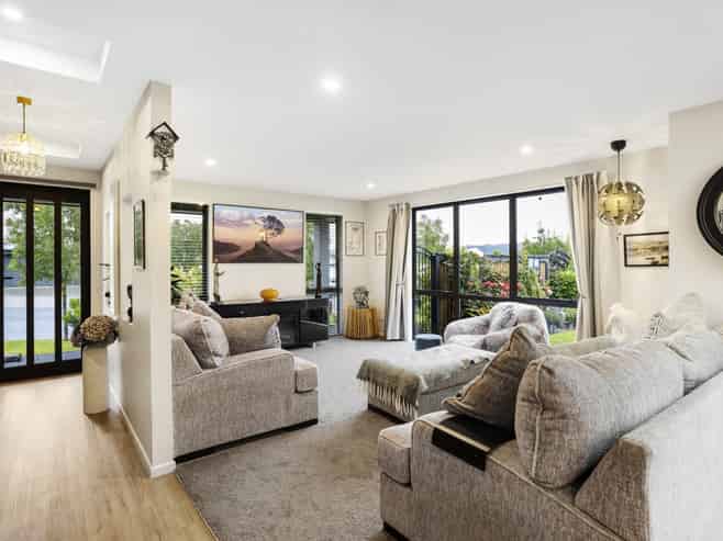 3 Trudi Place, Green Island