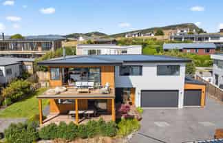 8 Landsborough Lane, Wanaka