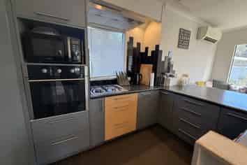 456A West Coast Road, Glen Eden