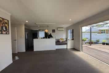 456A West Coast Road, Glen Eden