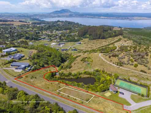 7 Grandview Lane, Acacia Bay