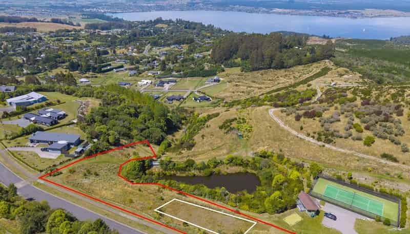 7 Grandview Lane, Acacia Bay