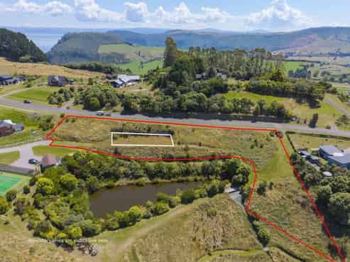 7 Grandview Lane, Acacia Bay