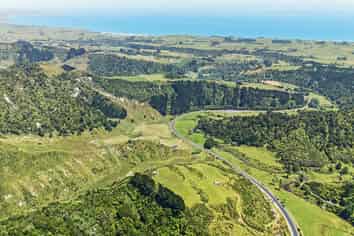 1134 Mokau Road , Mimi