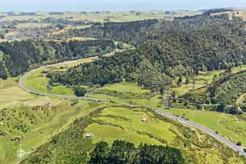 1134 Mokau Road , Mimi