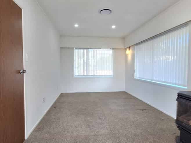 26 Masterton Road, Rothesay Bay