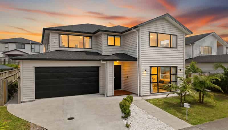 17 St Claire Road, Silverdale