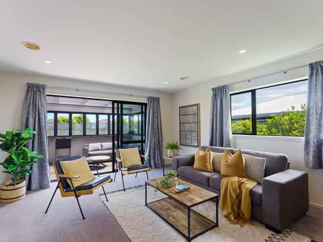 7 Mahia Lane, WAIKANAE