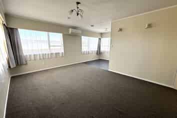 114 Taikata Road, Te Atatu Peninsula