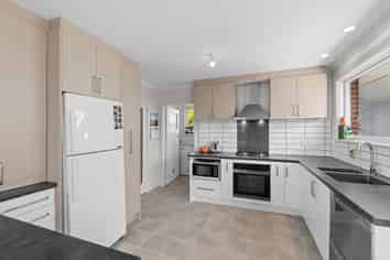 10 Barclay Place, Burwood