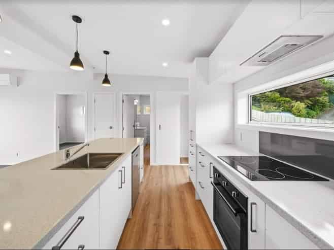 a/16 Bull Avenue, Wainuiomata