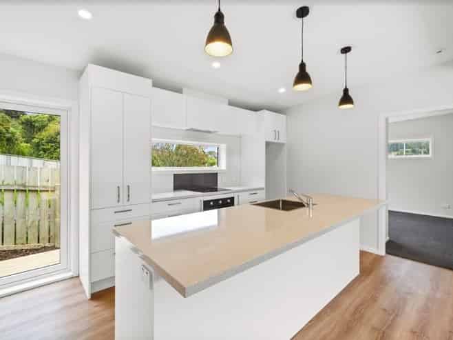 a/16 Bull Avenue, Wainuiomata