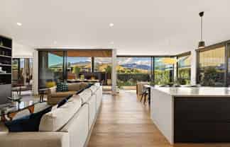 21 Kawarau Heights Boulevard, Lake Hayes