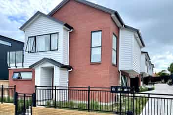 20A Roberton Road, Avondale