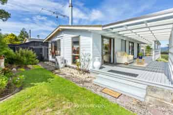 23b Roband Crescent, Brown Owl