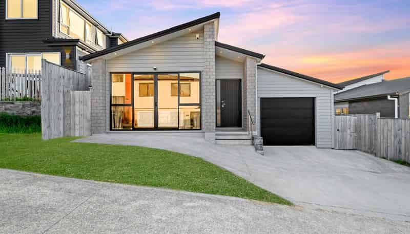 126 Thomas Road, Flat Bush