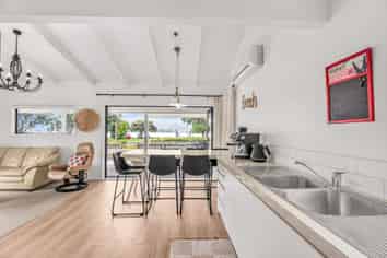 1 Manaia Road, Tairua